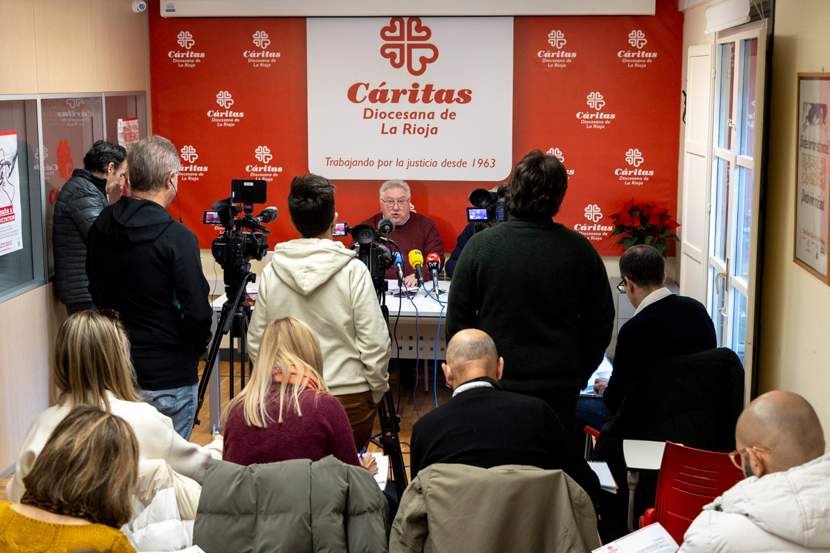 Rueda de prensa en la sede de Cáritas La Rioja